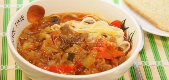 Морковный салат с изюмом