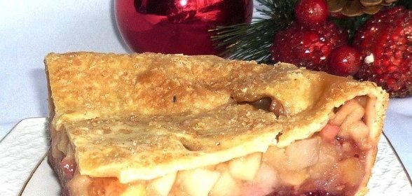 Пирог с яблоками и клюквой