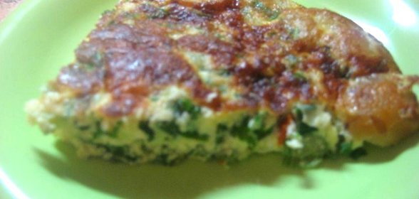 Летний омлет с картофелем