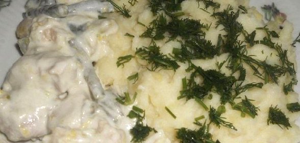 Индейка с фасолью в сливочном соусе