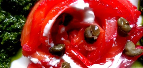 Гравлакс из лосося со свеклой