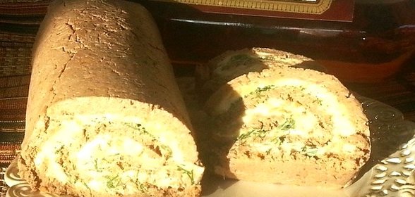 Рулет из куриной печени с сыром