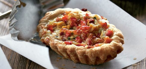 Тарталетки с кукурузой