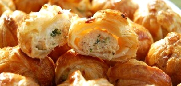 Рыбные шарики в слоеном тесте