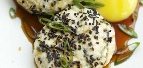 Куриные котлеты на пару в японском стиле