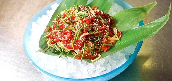 Холодная лапша с тунцом