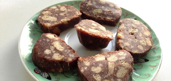 Шоколадный батончик с печеньем