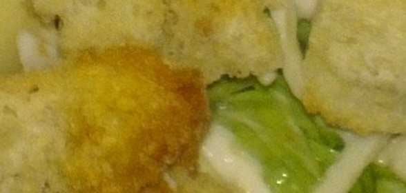 Чесночный гренки для салата «Цезарь»