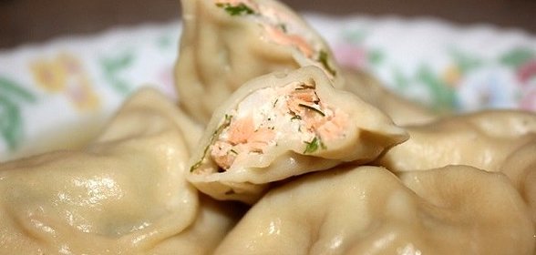 Пельмени с семгой