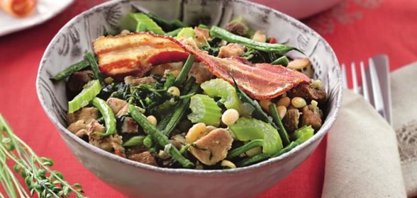 Рагу из индейки с белой фасолью