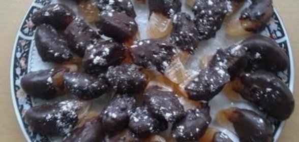 Мандариновые дольки в шоколаде