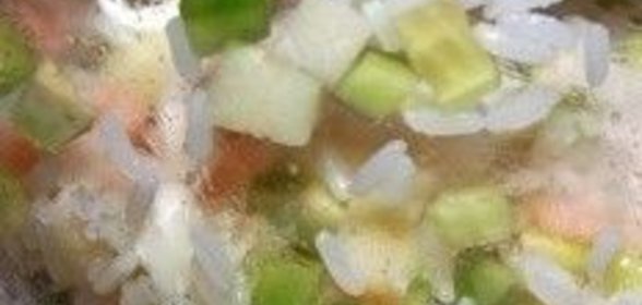 Салат с авокадо и креветками