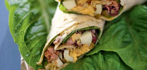 Роллы с салатом из тунца