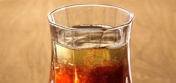 Коктейль «Кир-рояль» (Kir Royal)