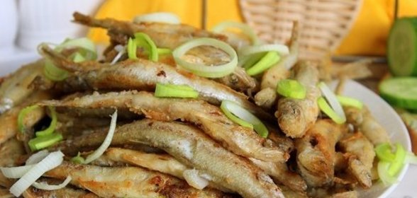 Жареная корюшка