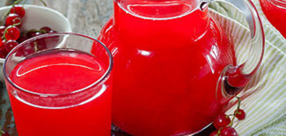 Морс из красной смородины в мультиварке
