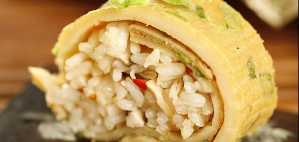 Омурайсу, японский омлет