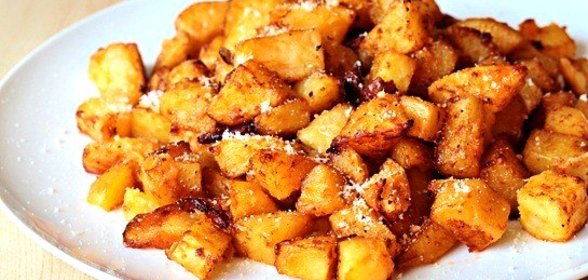 Жареный картофель с пармезаном
