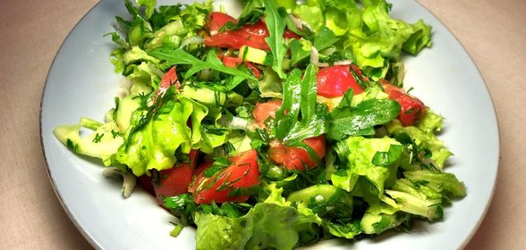 Салат с руколой