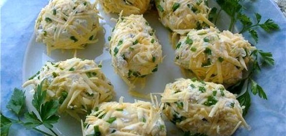 Закуска из курицы с черносливом «Рафаэло куриное»