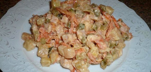 Веганский салат с корейской морковкой