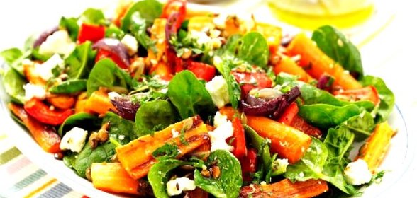 Салат с жареной морковью