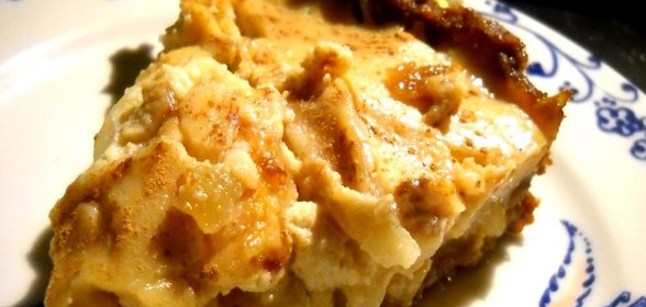 Грушевый пирог с миндальным кремом