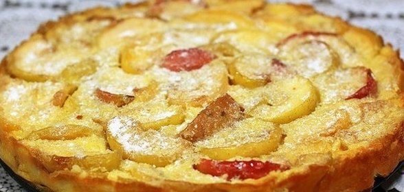 Омлет с яблоками