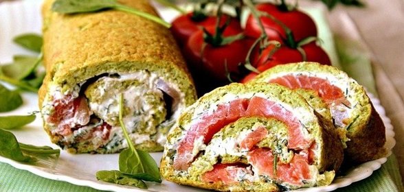 Рулет из брокколи с форелью