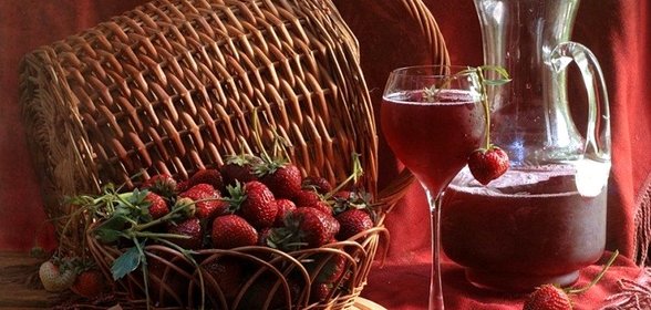 Наливка из клубники