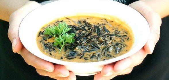 Дикий рис в кокосовом соусе