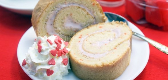 Салат из сельдерея с маслинами и трюфельным маслом