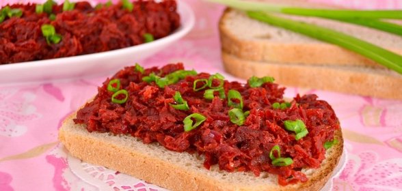 Свекольная икра в мультиварке