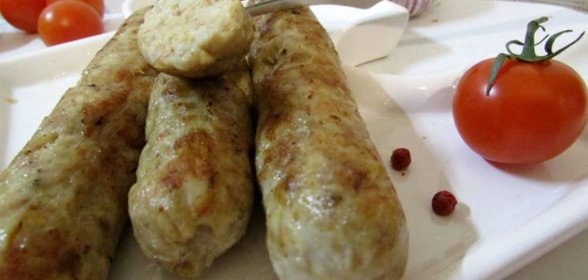 Куриные сосиски