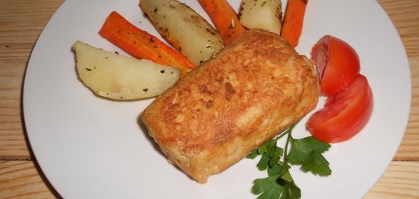 Филе морского языка в кляре с запеченными овощами