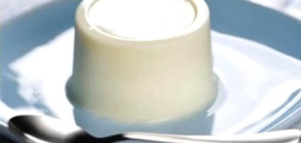 Десерт с желатином и сметаной