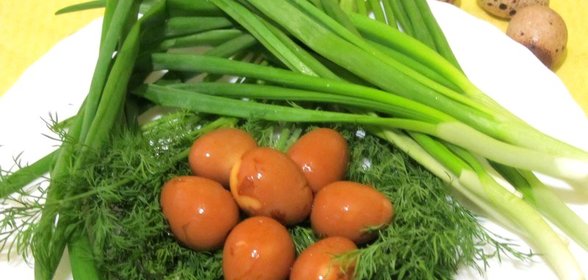 Маринованные перепелиные яйца