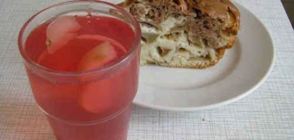 Яблочный компот