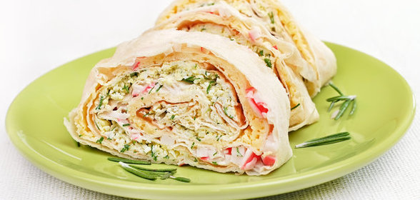 Рулет из лаваша с крабовыми палочками