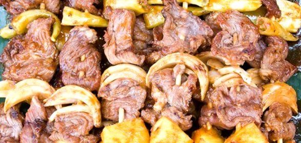 Свиной шашлык с ананасами