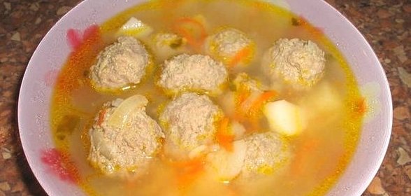 Гороховый суп с фрикадельками