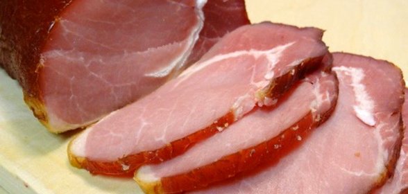 Мясо копченое