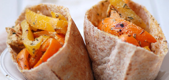 Пита с курицей и сладким перцем