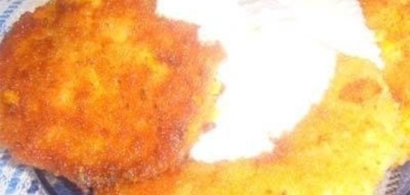 Десерт с рикоттой, клубникой и печеньем