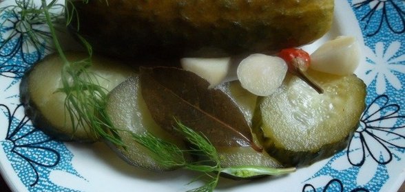 Огурцы соленые в собственном соку