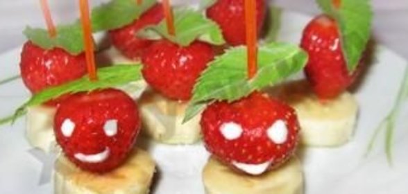 Фруктовое канапе