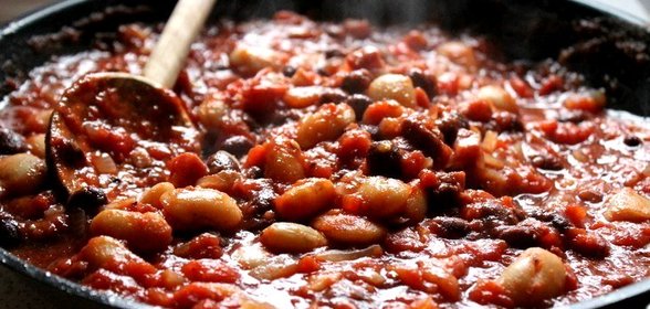 Фасоль с беконом