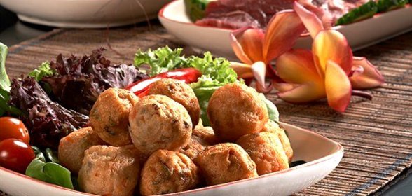 Тефтели рыбные в соусе с укропом