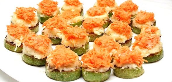Кабачки с сыром и морковью