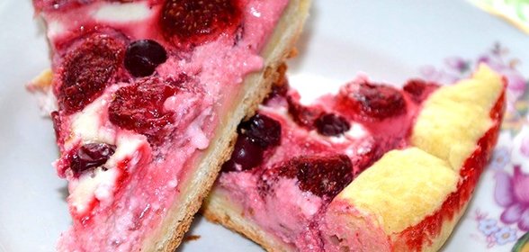 Итальянский пирог с клубникой